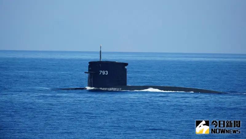    <p>▲海軍劍龍級潛艦海龍號。（圖／記者呂炯昌攝）</p>     