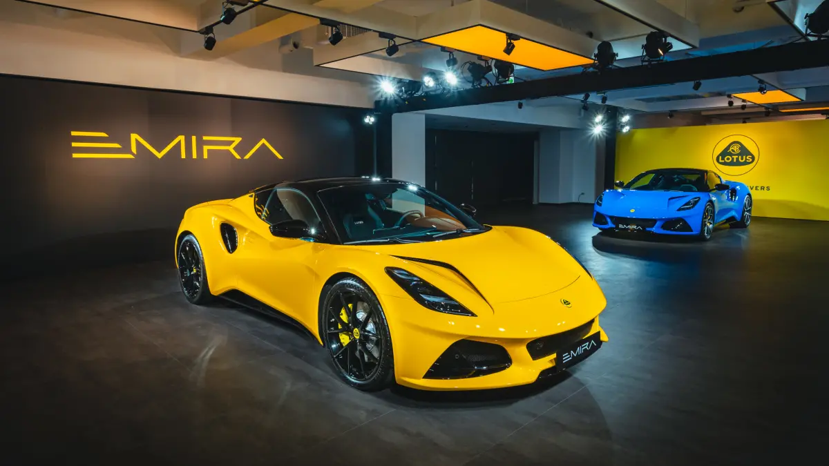 ▲珍稀的手排速度機器，Lotus Emira 年底車展展前預演