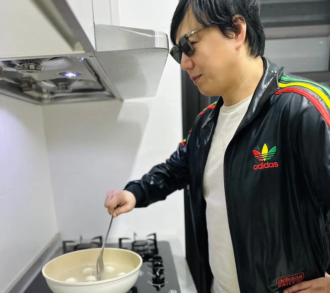 ▲蕭煌奇冬至煮湯圓，開玩笑要粉絲幫忙看一下，被笑說是開地獄列車。（圖／翻攝蕭煌奇FB）