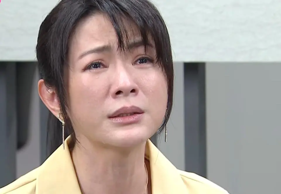 ▲48歲星卉拍8點檔心臟不適還是下潛4.5米，害怕「太刺激可能休克」。（圖／翻攝星卉臉書）