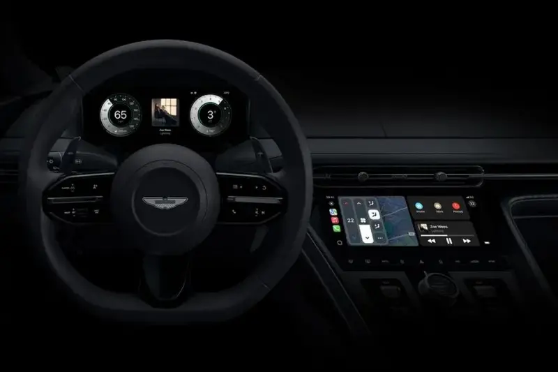 ▲ 新版Apple CarPlay進一步擴大掌管車內螢幕，2024年Aston Martin、Porsche率先應用 