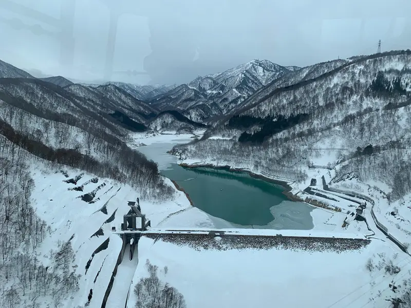 ▲位於日本新潟縣的神樂滑雪場以粉雪出名，是日本中部地區排名數一數二的人氣滑雪場。（圖／翻攝自SKIDIY）