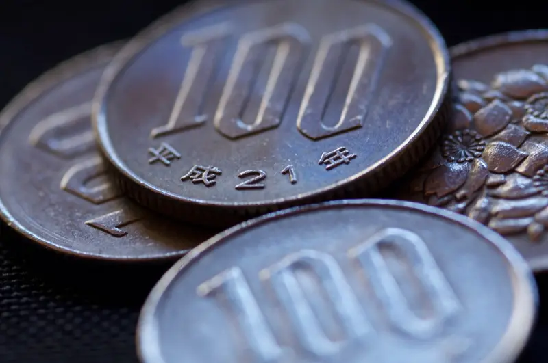 ▲有剛去完日本的網友推薦，可以使用交通卡「Suica」的儲值機台，將10元及50元銅板全部儲值進卡片內，就不用帶一堆硬幣回台灣。（示意圖／取自Pixabay）
