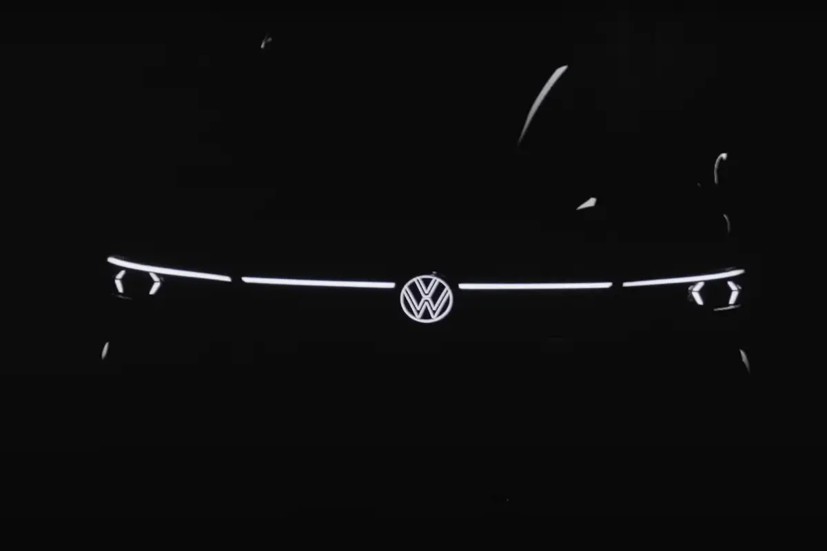 ▲ Volkswagen公布歲末回顧影片，片尾驚見小改Golf 