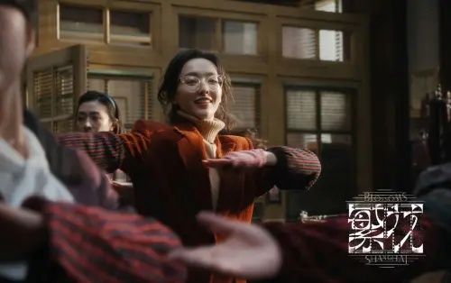 ▲唐嫣在《繁花》的造型一言難盡。（圖／翻攝《繁花》微博）