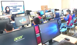 ▲台灣中油公司煉製事業部捐贈105台再生電腦給偏鄉學校，以改善教學設備能量。(圖／中油公司煉製事業部提供)