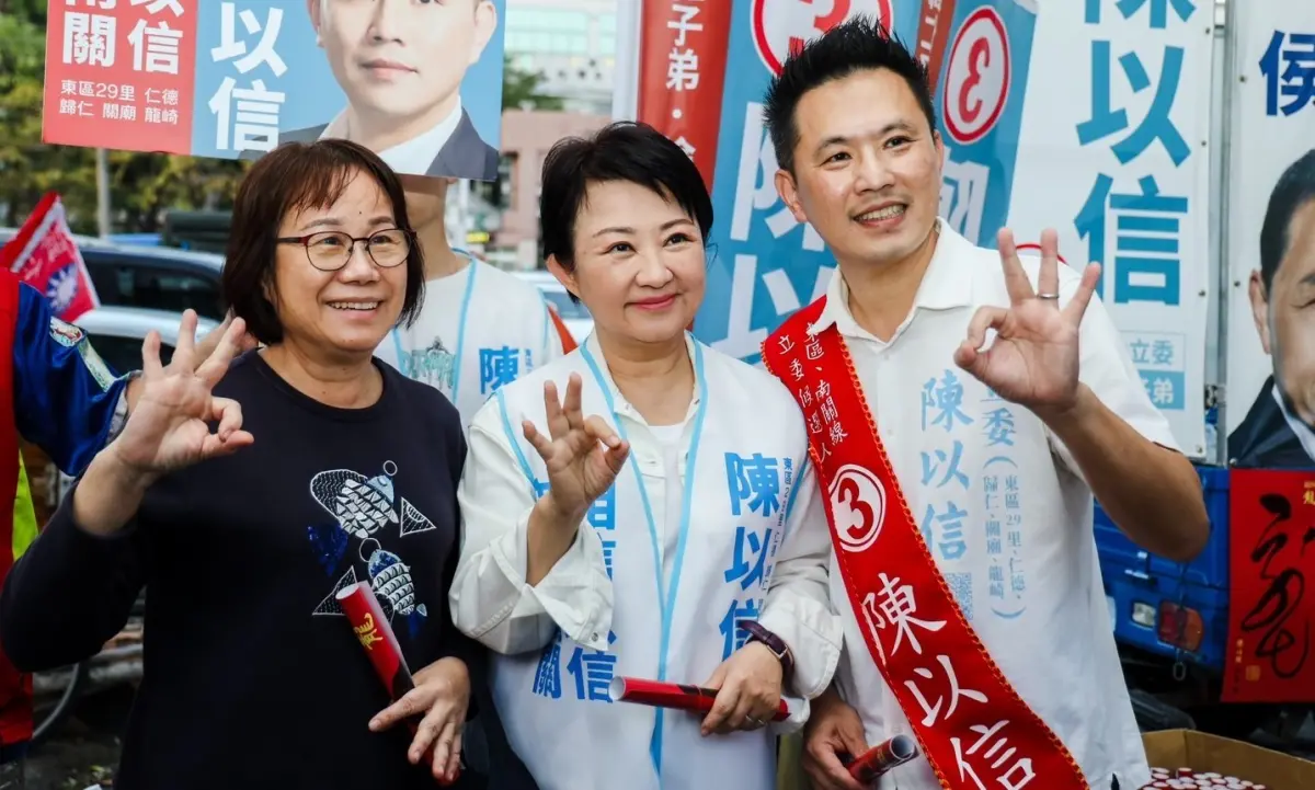 ▲台中市長盧秀燕今到台南輔選立委陳以信。（圖／立委陳以信提供，2023.12.29）