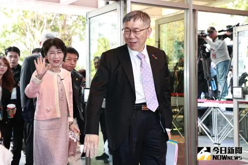 曝柯文哲「青蛙肢」還蹲洗衣 陳佩琪淚崩:不知為何要被如此對待