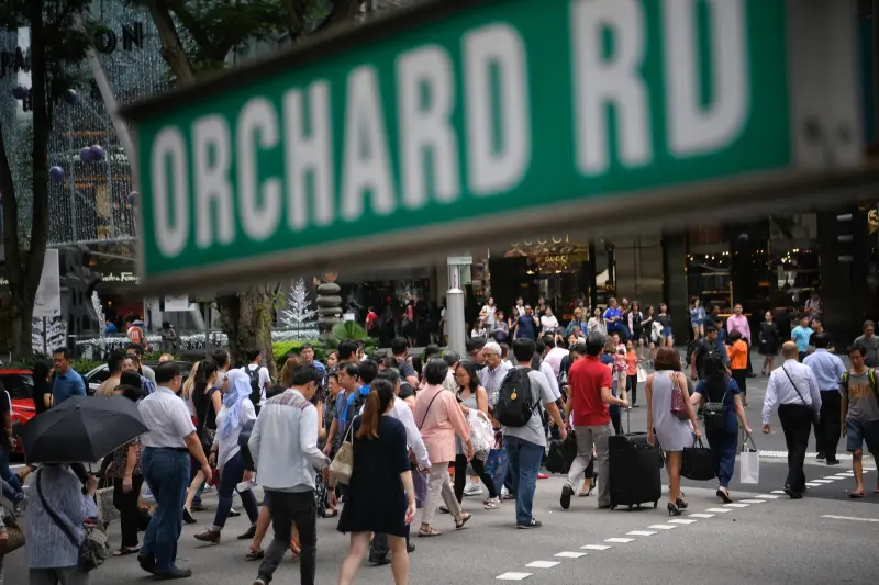 ▲烏節路是新加坡、乃至全亞洲知名的購物商圈之一。（圖／美聯社／達志影像）