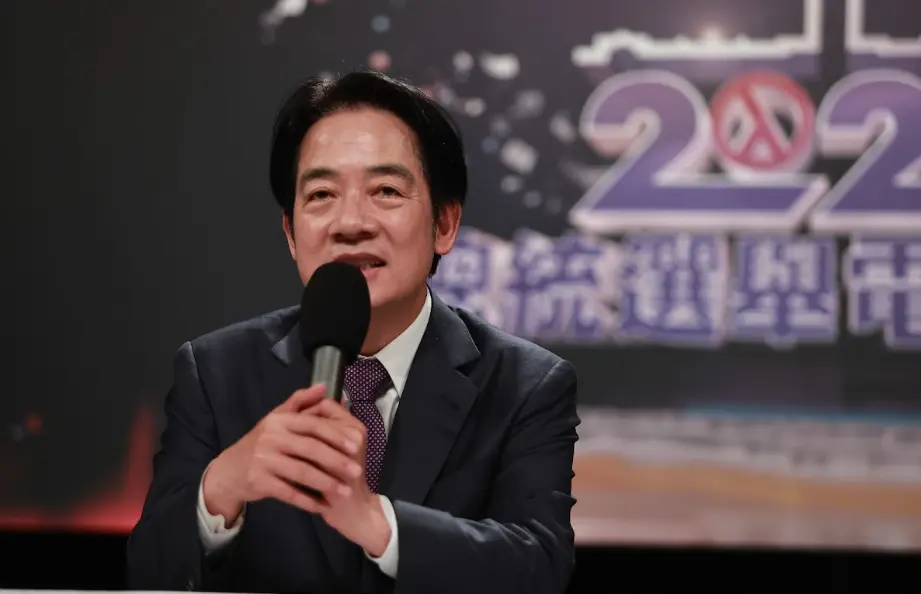 ▲賴清德出席辯論會，並於會後接受訪問。（圖／記者葉政勳攝，2023.12.30）