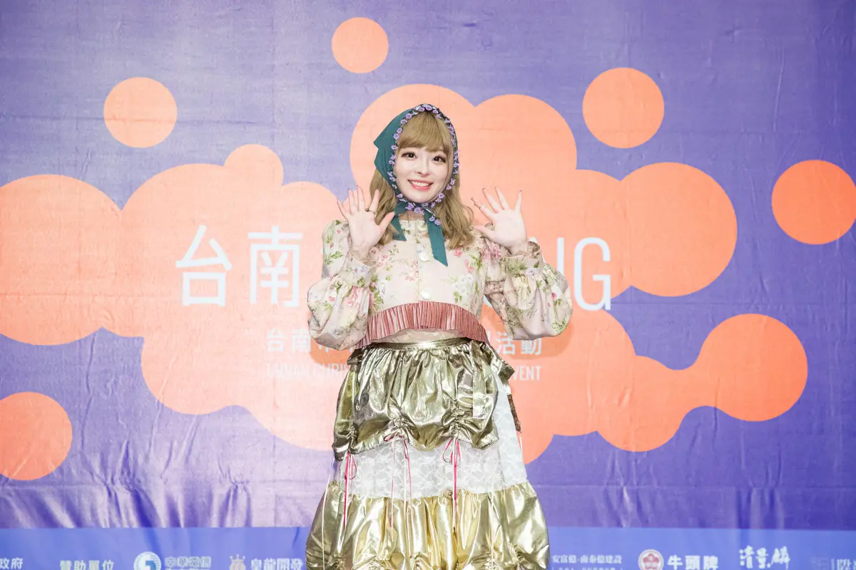 ▲卡莉怪妞跟老公葉山獎之來台參加「台南好Young跨年晚會」。（圖／台南好Young）