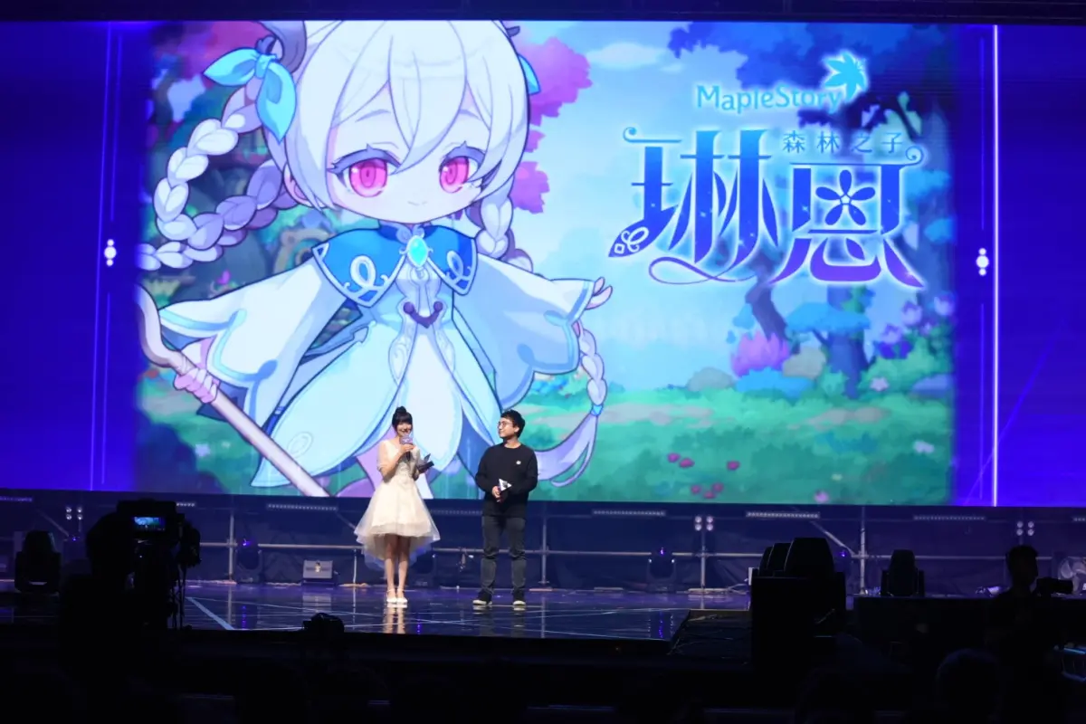 ▲楓之谷海外總監李相賢親自公布全球首發的海外新職業「森林之子」最新資訊。（圖／記者陳明安攝）