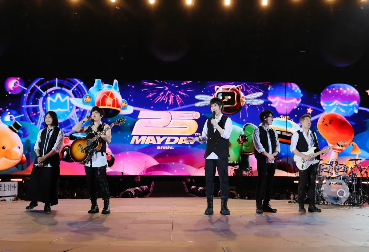 ▲五月天在台中開唱，現場施放煙火時，有歌迷不慎被炸傷，對此相信音樂做出回應。（圖／相信音樂提供）