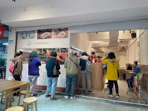 超佛心!呈信鵝肉「每月1號」免費送鵝肉飯:隱藏優惠限3點~6點 ▲呈信鵝肉創始店,新北市永和區永貞路上。(圖/翻攝自呈信鵝肉FB)