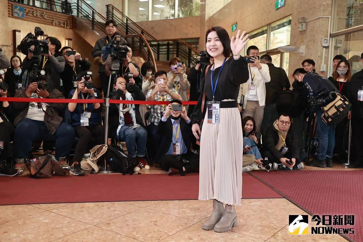 ▲徐巧芯要求文化部等部會提出「放言」的結案報告。（圖／記者葉政勳攝 , 2024.01.01）