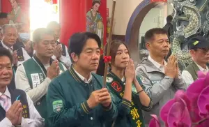 ▲賴清德到台中市后里區后義宮參拜，為立委候選人謝子涵拉抬聲勢。（圖／謝子涵競總提供，2024.01.01）