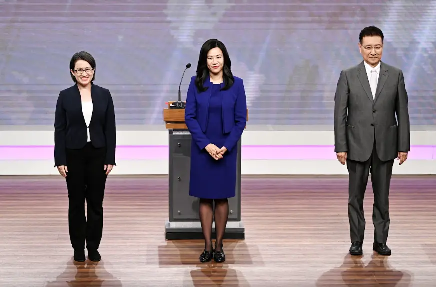 ▲學者鈕則勳認為，趙少康轉手攻擊的力道也很強。（圖／公視提供）