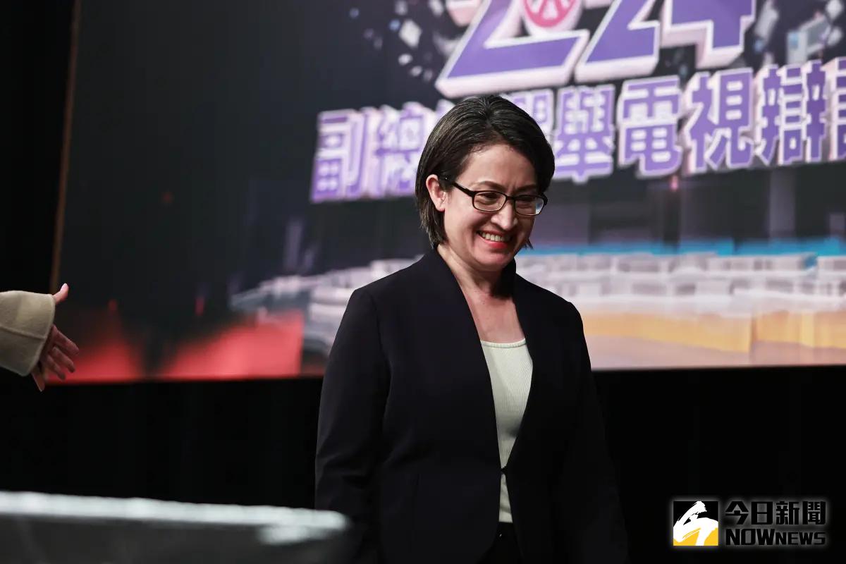 ▲副總統辯論會下午落幕，民進黨副總統候選人蕭美琴出席辯論會後記者會。（圖／記者葉政勳攝 , 2024.01.01）