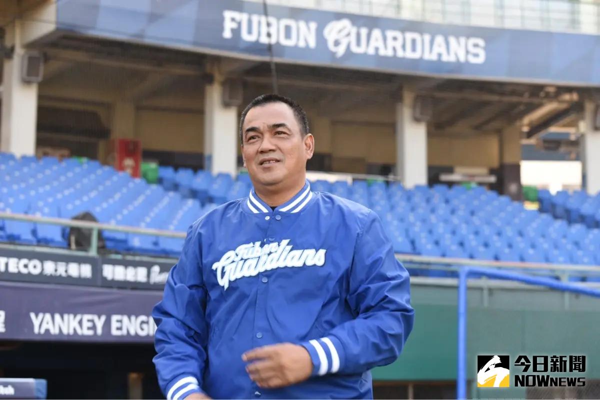 ▲富邦悍將總教練陳金鋒今日出席記者會，透露他希望球隊未來要改善打擊。（圖／陳明安攝）