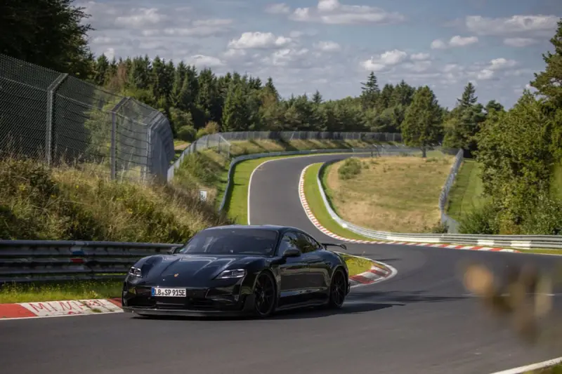 ▲ 新款Porsche Taycan進階車型未上市前先刷紐柏林北賽道新單圈紀錄 