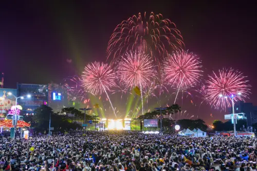 高雄跨年2026／夢時代、義大2場　表演卡司、出場順序、直播一覽
