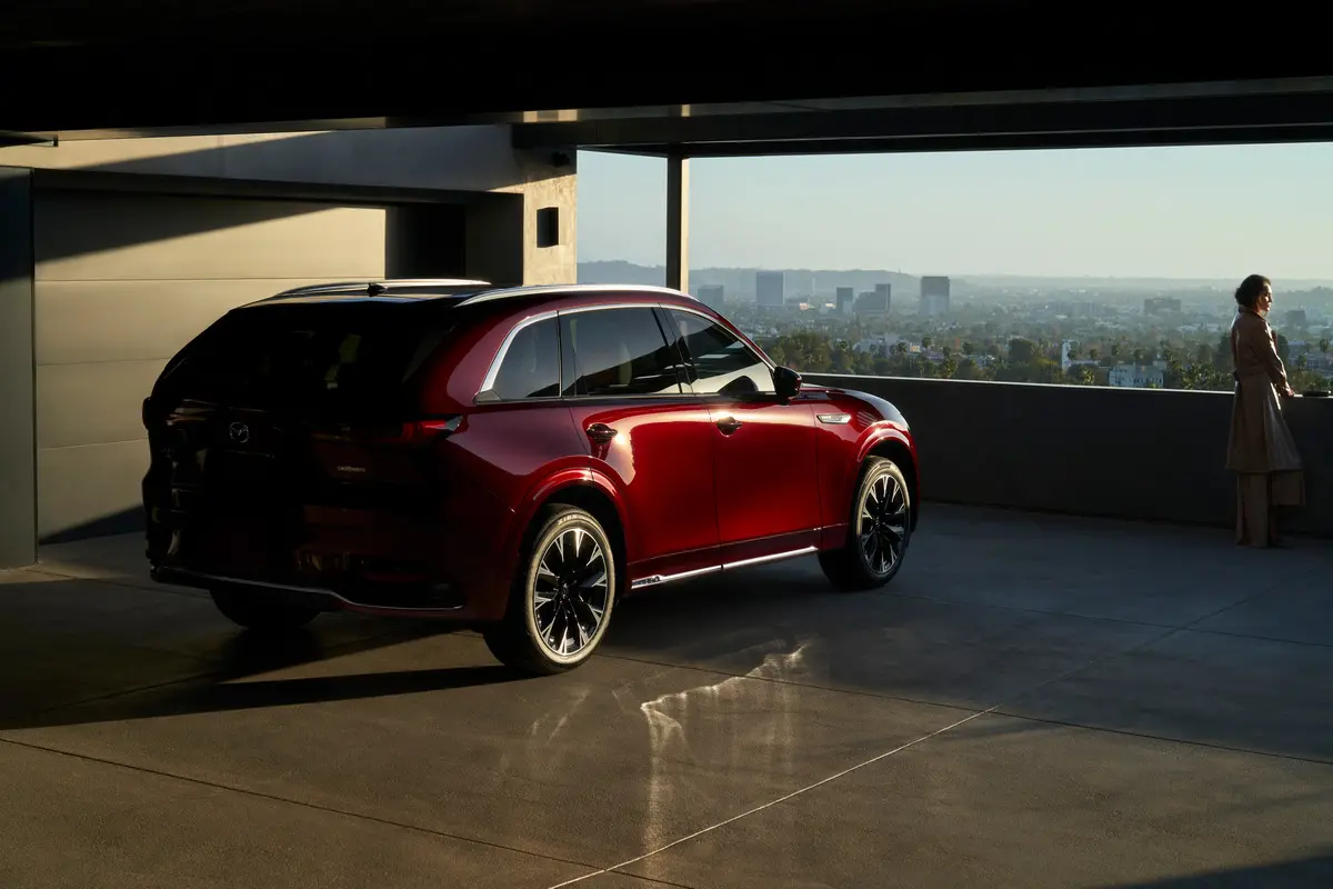 ▲ 延期到2024年才要亮相的CX-70，Mazda宣布1/30正式登場 