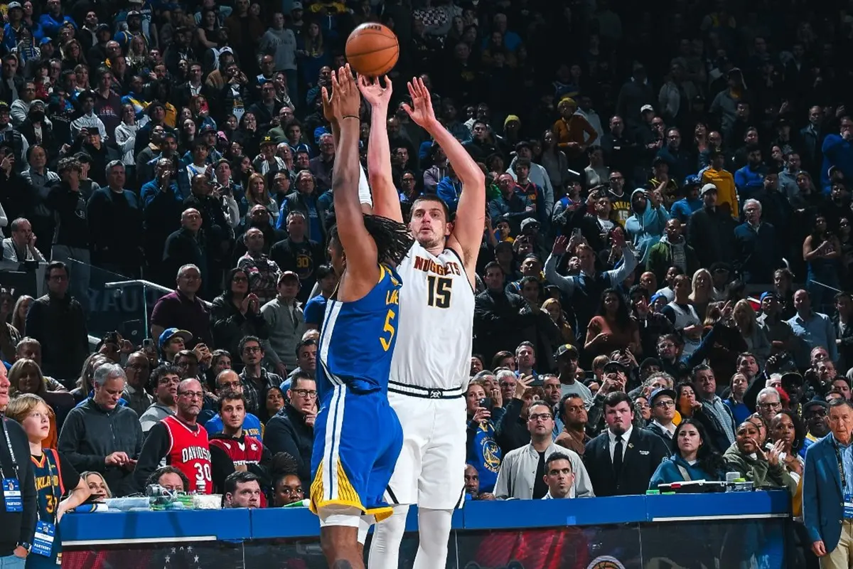 ▲金州勇士被丹佛金塊中鋒Nikola Jokic投進絕殺三分球，終場以127:130落敗。（圖／翻攝自丹佛金塊官方X）