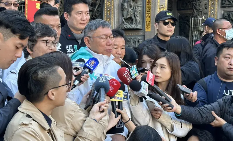 ▲柯文哲表示他不可能知道每個人的地方背景,因此支持中央委員的投票決定。(圖/記者顏幸如攝,2024.01.06)