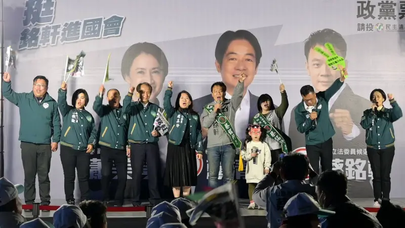 ▲蔡銘軒今晚在對手馬文君本命區埔里鎮舉辦造勢晚會。（圖／蔡銘軒競總提供，2024.01.07）