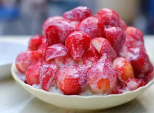 台南「冰鄉」草莓牛奶冰開賣！「這樣做」輕鬆吃到　漲價原因曝光
