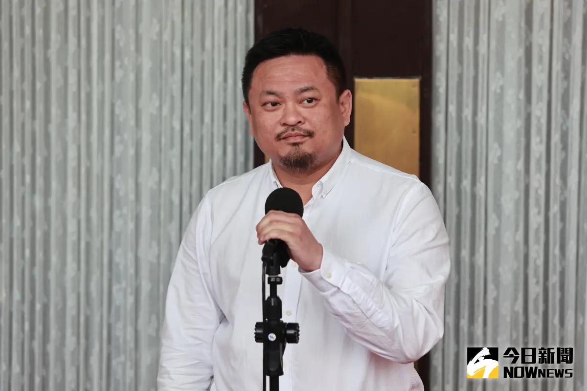 ▲民進黨立委洪申翰表示，將轉至國防外交委員會。（圖／記者葉政勳攝 , 2024.01.09）