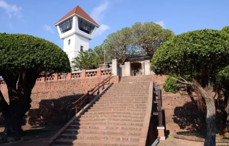 ▲台南作為台灣文化重鎮，其歷史文化成為吸引國際旅客的魅力之一。圖為四大古蹟景點之一的安平古堡。（圖／台南旅遊網）