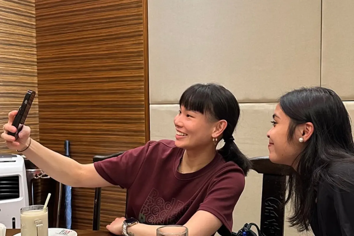 ▲台灣羽球名將戴資穎兌現了承諾，回報去年幫助自己在年終總決賽奪冠的功臣——印尼選手東宗（Gregoria Mariska Tunjung），請她吃了一頓飯，並祝對方比賽順利。（圖／翻攝自bwf.official IG）