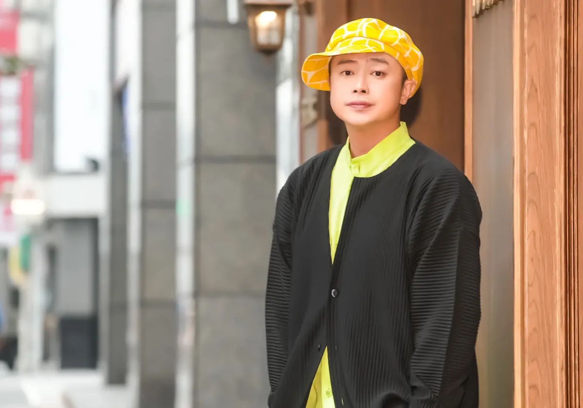 ▲南拳媽媽彈頭透露要送女兒去瑞士留學。（圖／美秀創意提供）