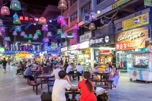 ▲台中一中商圈平均每個月湧入超過70萬人到此觀光,地位就跟台北西門町是一樣的。(圖/台中旅遊網) ▲台中一中商圈平均每個月湧入超過70萬人到此觀光,地位就跟台北西門町是一樣的。(圖/台中旅遊網)