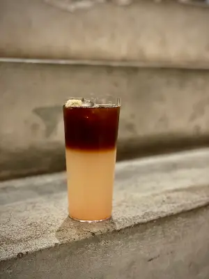 台中「Coffee Stopover」推出超酷的明太子氣泡,結合海味、咖啡等多重風味。(圖/Coffee Stopover提供) ▲台中「Coffee Stopover」推出超酷的明太子氣泡,結合海味、咖啡等多重風味。(圖/Coffee Stopover提供)