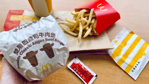 麥當勞「神級漢堡」回歸！老饕讚「不只變大」吃法曝光：肉汁破表
