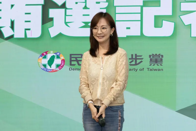 ▲「萬老師」郭昱晴是民進黨不分區立委。（圖／翻攝自郭昱晴臉書）