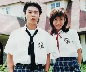 ▲友坂理(右)惠因《金田一少年之事件簿》結緣堂本剛。(圖/金田一劇照) ▲友坂理(右)惠因《金田一少年之事件簿》結緣堂本剛。(圖/金田一劇照)