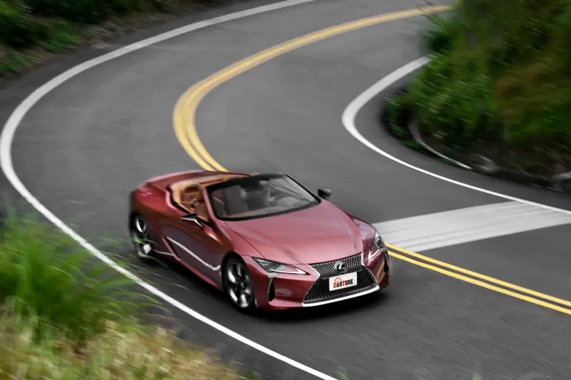▲ 【試駕】敞篷+大排量NA，雖非新潮流 但我就愛Lexus LC 500 Convertible這一味 