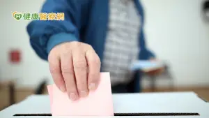 投票日天冷＋情緒激動易中風、心肌梗塞！　國健署授護心2招安心投票
