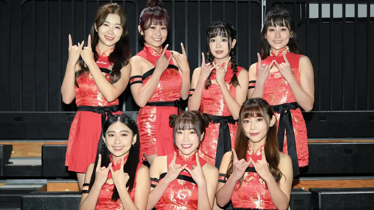 ▲傳聞林襄將離開樂天女孩，加入味全龍啦啦隊，小龍女們也曝光與林襄的私下互動，嗨喊：「來了就是歡迎。」（圖／三立提供）