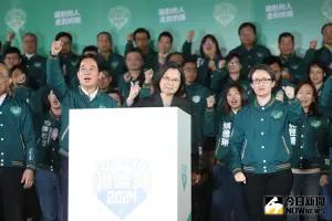 蔡英文：台灣人選擇民進黨繼續執政、朝野更多對話的國會
