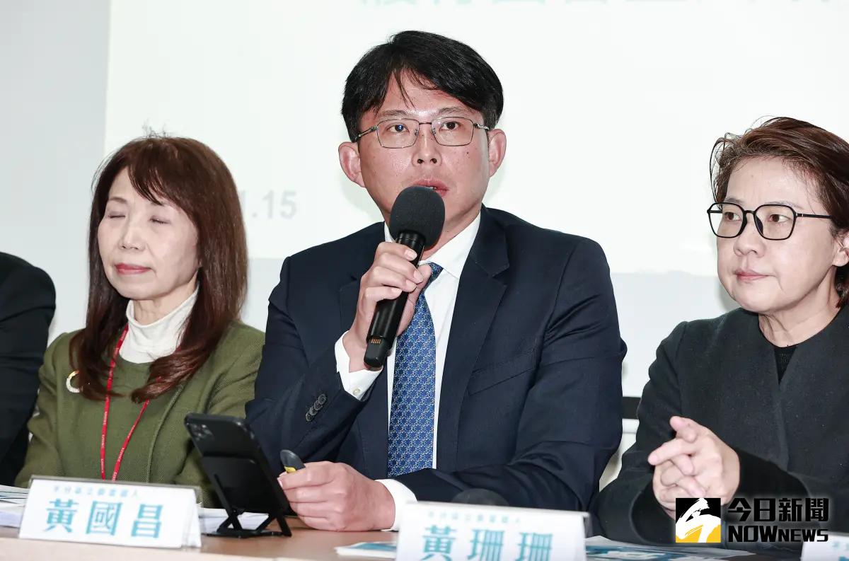 ▲林秉文提告毀謗被北檢駁回，民眾黨不分區立委當選人黃國昌酸「出來搞笑的」。（圖／記者葉政勳攝 , 2024.01.15）