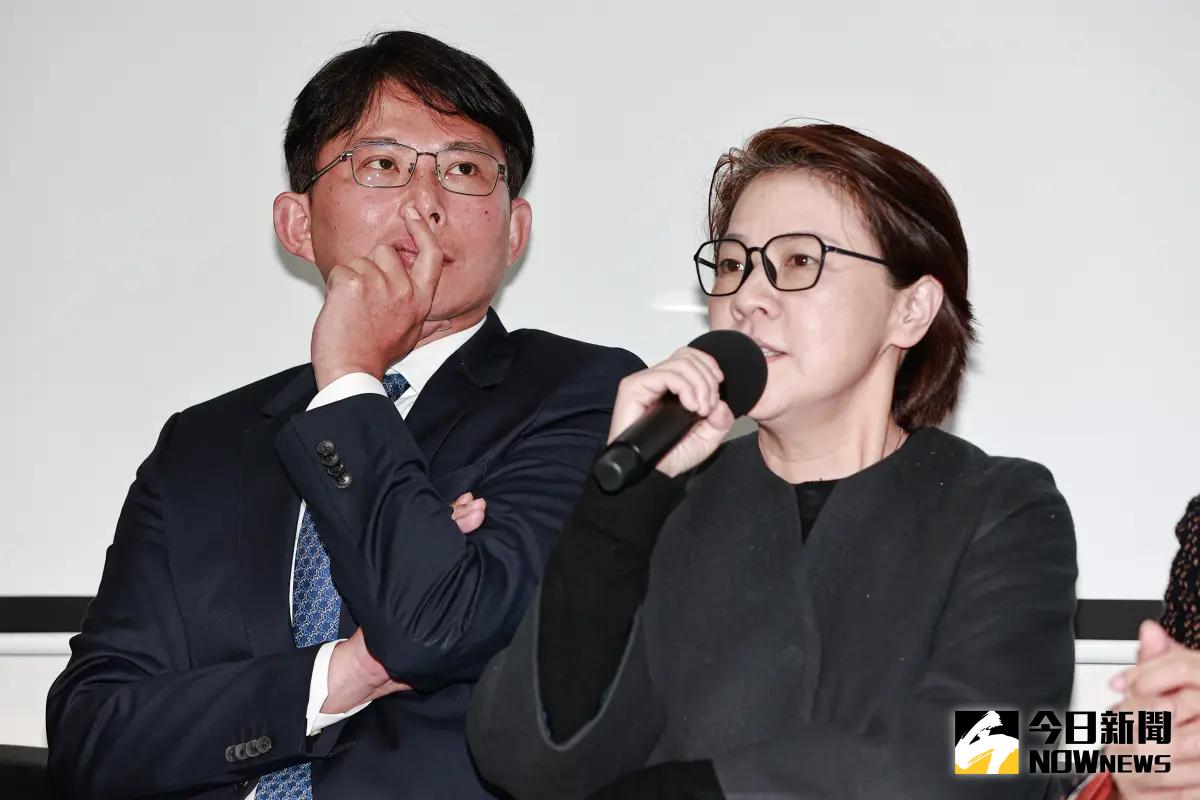 ▲民眾黨不分區立委當選人黃珊珊（右）。（圖／記者葉政勳攝 , 2024.01.15）