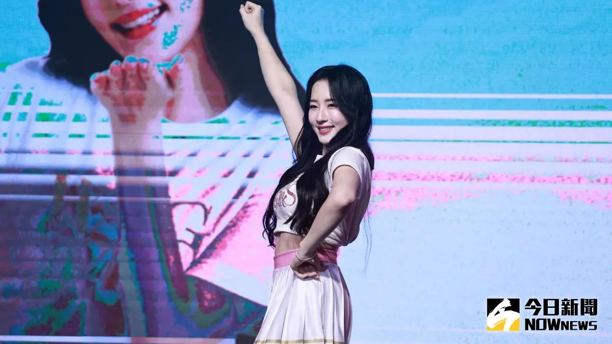 ▲台鋼啦啦隊再拋震撼彈，安芝儇的好友「清純精靈」MINGO（朴旻曙）也確定加入啦啦隊。（圖／記者葉政勳攝影）