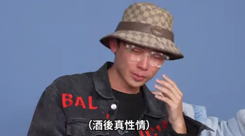 ▲酷炫感嘆學歷差做不到很多事情,忍不住失控淚崩。(圖/《驚奇玩起來》YT) ▲酷炫感嘆學歷差做不到很多事情,忍不住失控淚崩。(圖/《驚奇玩起來》YT)
