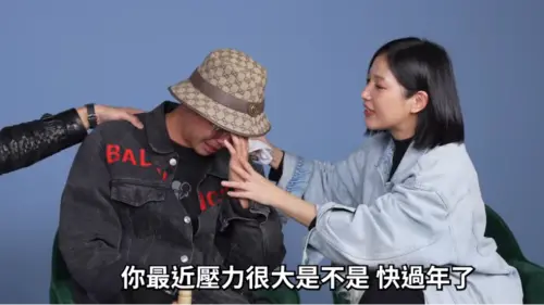 ▲酷炫表示其他YouTuber都是台清交畢業,讓自己感覺需要再進修。(圖/《驚奇玩起來》YT) ▲酷炫表示其他YouTuber都是台清交畢業,讓自己感覺需要再進修。(圖/《驚奇玩起來》YT)
