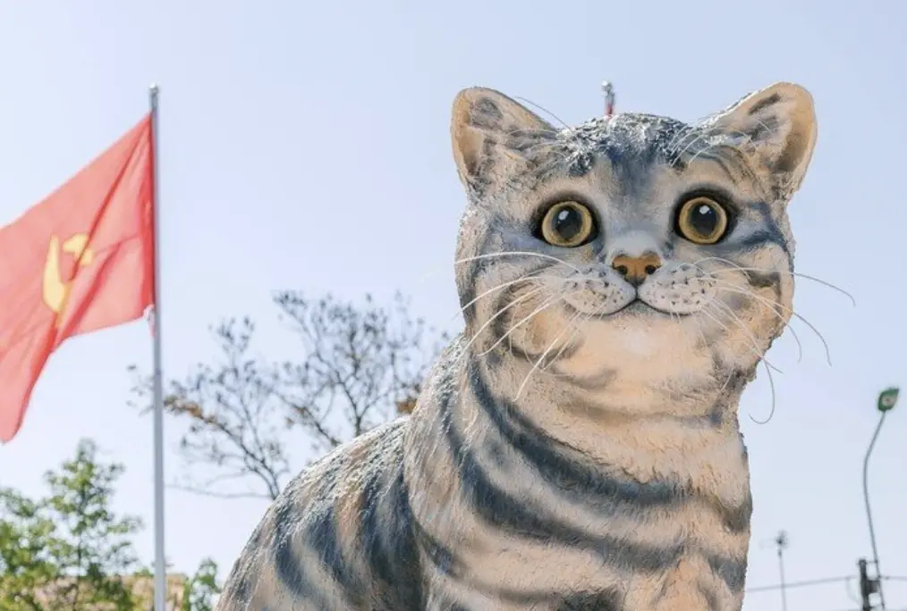 ▲越南十二生肖中沒有兔子，反而有貓，因此越南人才剛揮別「貓年」。圖為越南城市豎立的貓咪雕像。（圖／翻攝自X）