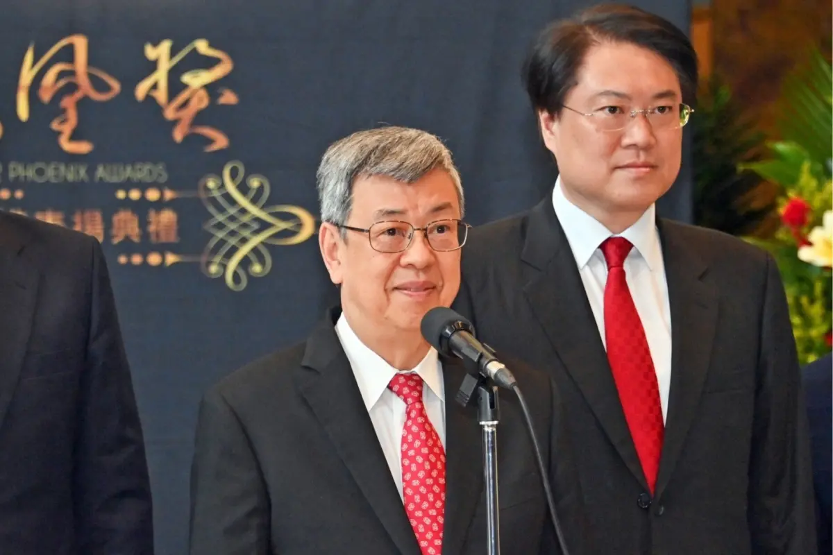 ▲外傳陳建仁於開票當晚向總統蔡英文請辭獲慰留，今受訪時表示為因應國會新民意，行政團隊將依憲政慣例總辭。（圖／行政院提供）